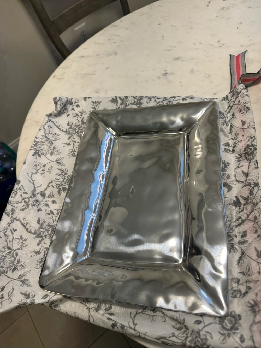 Brand New Beatriz Ball SOHO Medium Rectangular Tray